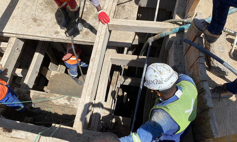 Upsizing Perlican Street Sewer Pipes with all alternative trenchelss technologies 